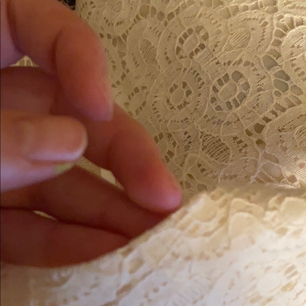 Lace Romper - Picture 4 of 5